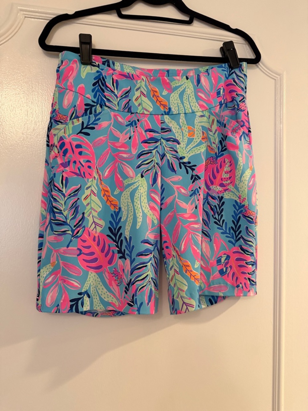Lilly Pulitzer Blue Tropical Leaf Print Shorts with Pink Accents